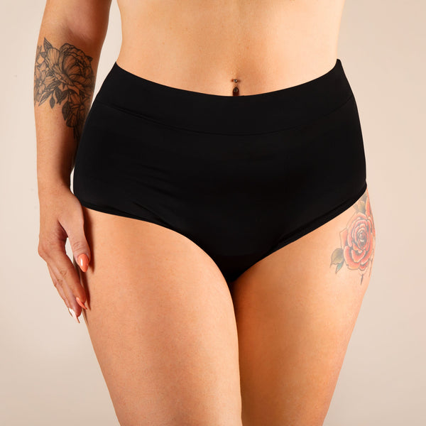 Majtki menstruacyjne do pływania z Wysokim Stanem ( EDYCJA LIMITOWANA ) - CLARK