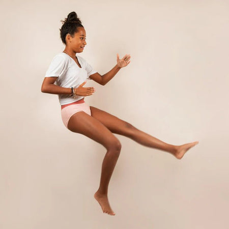 Majtki menstruacyjne dla nastolatek ( EDYCJA LIMITOWANA ) - CLARK